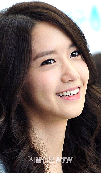 YoonA(12).png