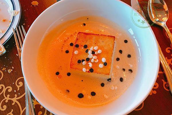 盛世105.jpg 盛世105.jpg