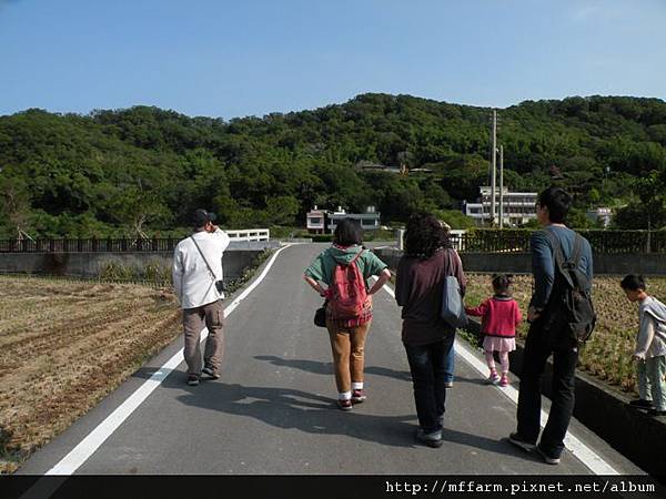 121212前往華陶窯的路上 (1) 121212前往華陶窯的路上 (1)