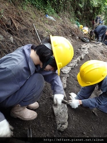 高冷地手做步道