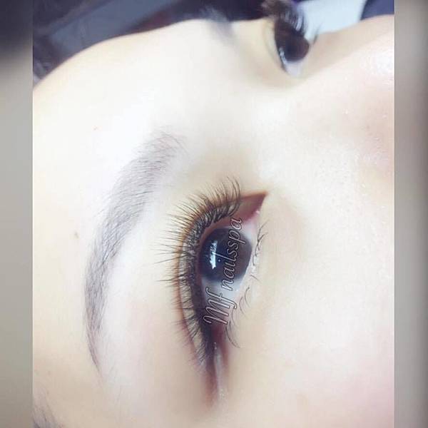 夢芙美睫 夢芙美睫