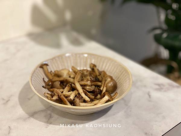 2022感丼現食料理 最新菜單 鳳山火車站美食 鳳山餐廳 鳳山平價丼飯 蔬菜丼飯