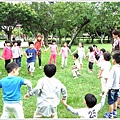 大安公園玩遊戲.JPG