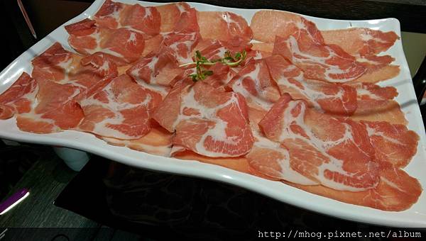 IMAG8570.jpg IMAG8570.jpg