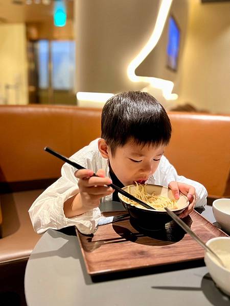 LINE_ALBUM_20240404 星宇航空青洲_240411_113.jpg