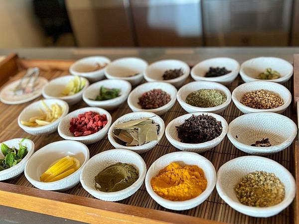 LINE_ALBUM_29140213-day3 水上別墅下午茶kids clubumami_240303_53.jpg