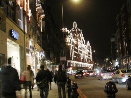 Harrods 夜景