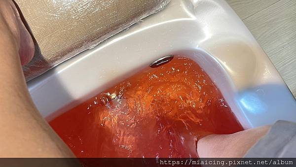 布拉藝術美甲 手足保養 指甲凝膠 台北大安 布拉藝術美甲 手足保養 指甲凝膠 台北大安