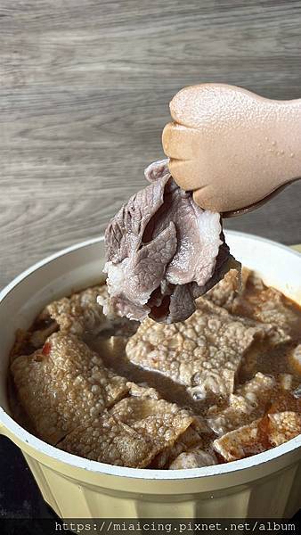 極森牧場羊肉爐 你最方便攜帶的羊肉爐 肉丸豆皮麵線肉片鍋底通