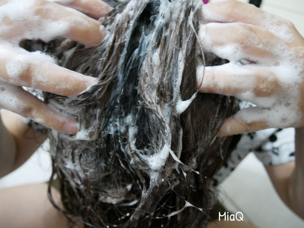 美髮 ▍增添頭髮蔘命力。CATHERINE HAIR TONIC 賈色琳健髮系列 (26).jpg