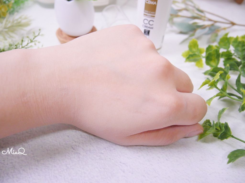 底妝防曬 ▍CEMASKIN水漾CC防曬霜 妝前打底 填補肌膚毛孔讓肌膚像是開美肌 (16).jpg 底妝防曬 ▍CEMASKIN水漾CC防曬霜 妝前打底 填補肌膚毛孔讓肌膚像是開美肌 (16).jpg