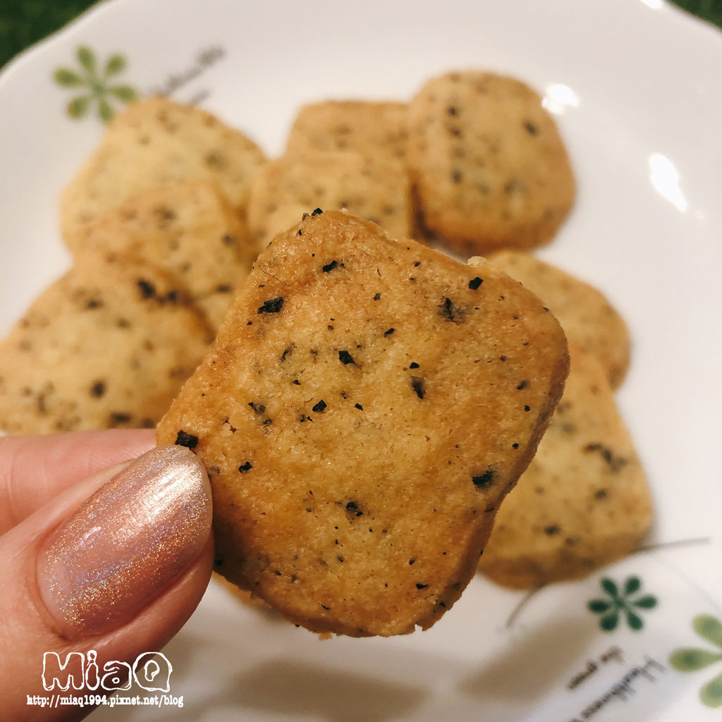 【甜點食譜】香酥可口的普洱茶手工奶油酥餅，簡單易上手的DIY作法 (16).JPG