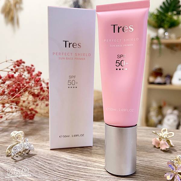 Tres特莉絲 親膚美肌隔離乳SPF50+★★★★使用心得｜高係數臉部防曬 不泛白、水感輕薄清爽隔離霜推薦 (2).JPG