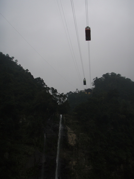 上面是雲仙纜車(40年無事故) 上面是雲仙纜車(40年無事故)