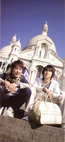 TVXQ-Bonjour Paris-36.jpg