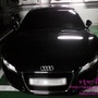 朴有天Audi R8 3.jpg