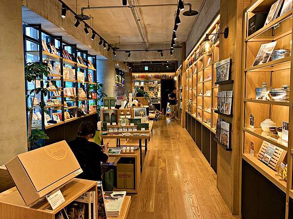 台中蔦屋書店二樓 台中蔦屋書店二樓