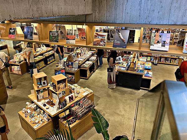 台中蔦屋書店二樓 台中蔦屋書店二樓