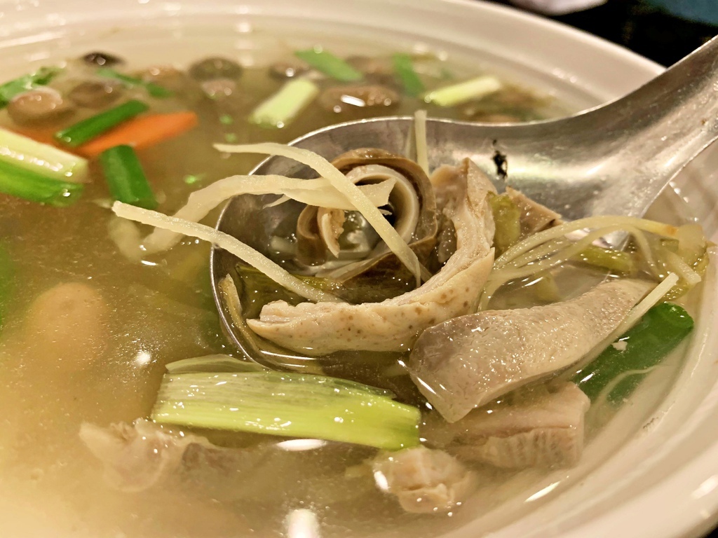 紅翻天_酸菜肚片湯 紅翻天_酸菜肚片湯