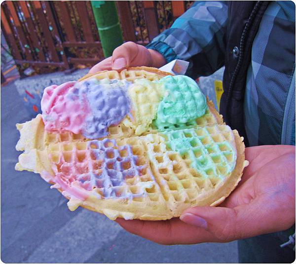 WAFFLE.JPG