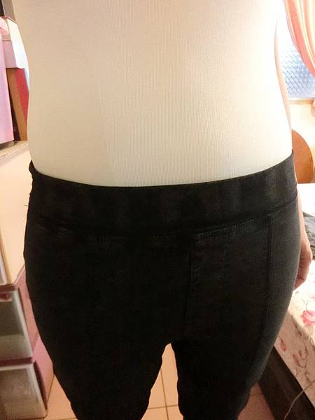  美背細腰交叉魔塑平腹衣