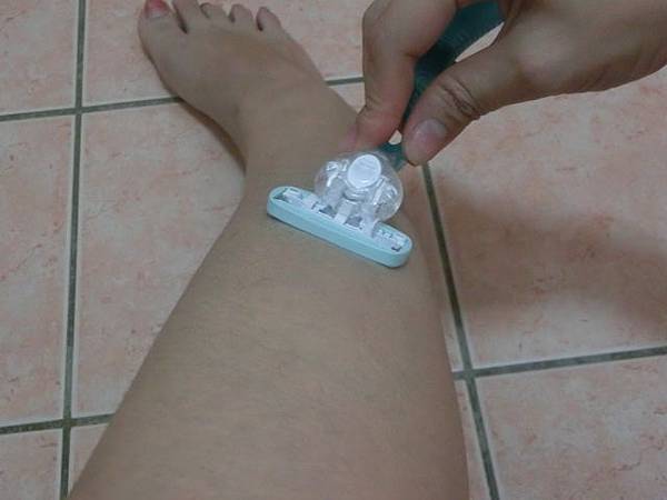 舒適牌舒綺除毛刀