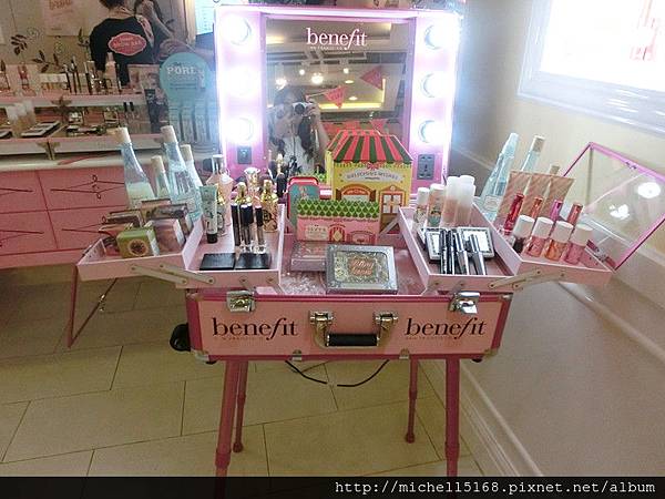 benefit bling brow