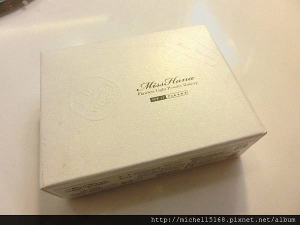 Miss Hana 花娜小姐 立體光感紗粉餅 11g+Miss Hana 花娜小姐 快乾防暈絲絨煙燻旋轉眼膠筆 0.35g