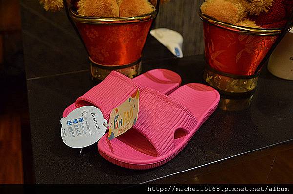 FUN PLUS認真系列室外休閒拖鞋 FUN PLUS認真系列室外休閒拖鞋