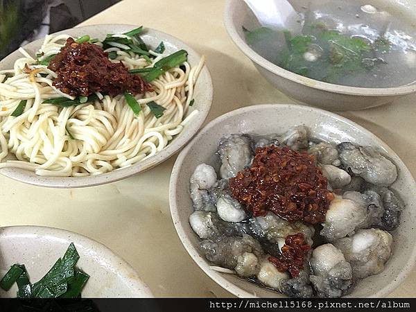 南雅夜市--板橋啞巴蚵仔麵