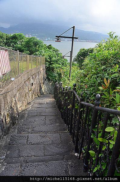 一日遊景點大推薦--♥淡水河深度遊河之旅♥：搭遊艇吹冷氣、逛古蹟、、遊老街、吃美食，