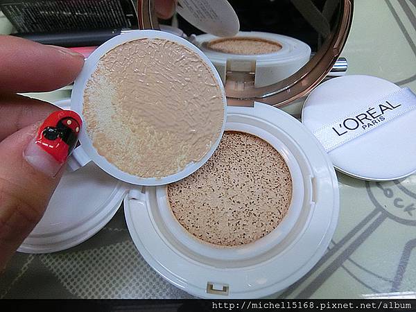 巴黎萊雅輕透亮氣墊粉餅