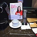 寶拉培岡新書發表會&重拾光滑透亮肌 寶拉珍選Omega+深層修復精華乳新品