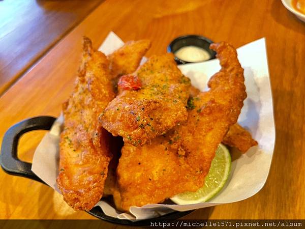 捷運忠孝復興站 — Waiting Bistro 餐酒館..