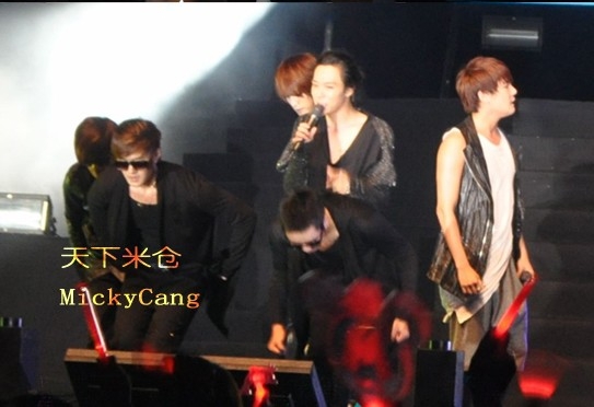 JYJ SHOWCASE TOUR IN 新加坡1.jpg