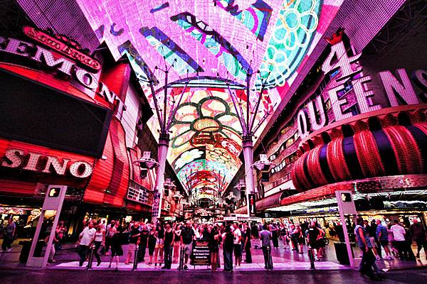 fremont_street