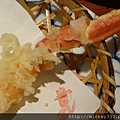 2012 11東京行~再度吃道樂螃蟹大套餐~冰淇淋紙都是剪成蟹~好好吃的各種生熟烤煮做法  (7)