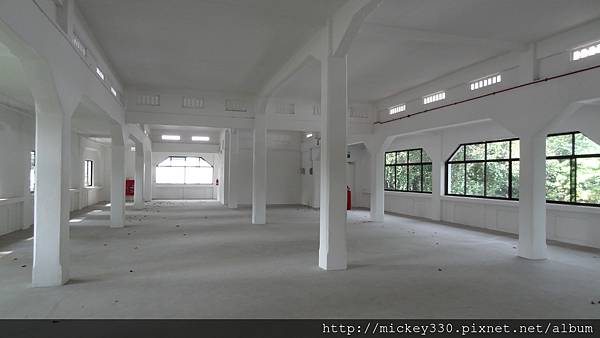 2013 新加坡 ＧＩＬＬＭＡＮ　ＢＡＲＲＡＣＫＳ藝術特區 ~空間與建築 (4)