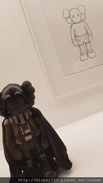 2017 6 16 KAWS @ 上海余德要美術館 始於終點 展  (77)