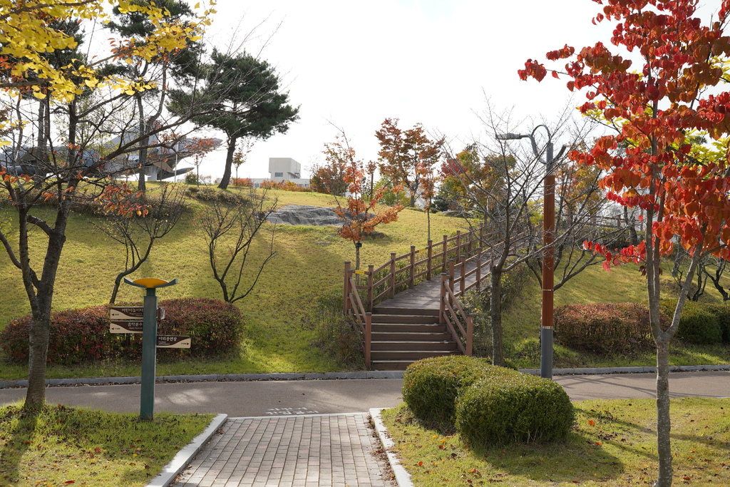 已經充滿秋意的慶尚北道聞慶「茅田公園」