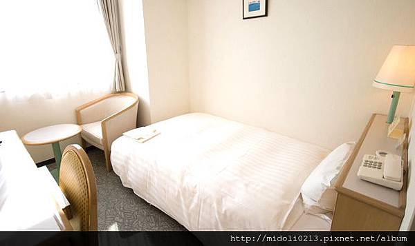 1-room_pt.jpg 1-room_pt.jpg