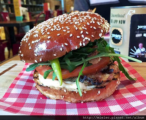 IMG_1117.JPG IMG_1117.JPG