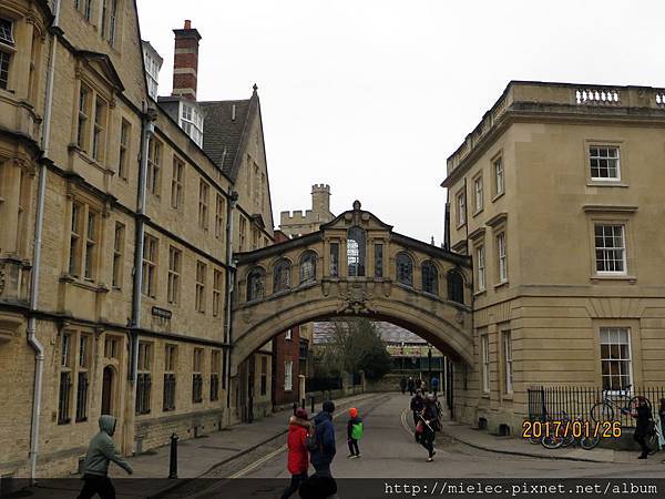 canon264.jpg canon264.jpg