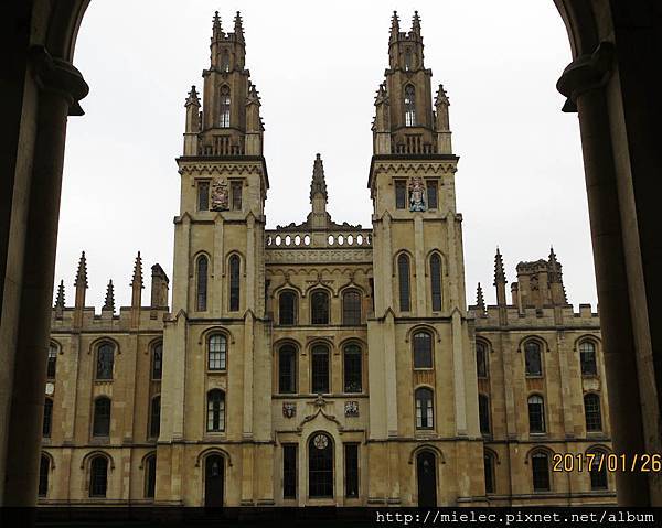 canon276.jpg canon276.jpg