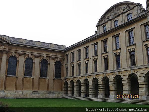 canon290.jpg canon290.jpg