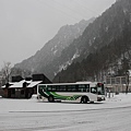 終點站等著發車的濃飛巴士,準備回到高山