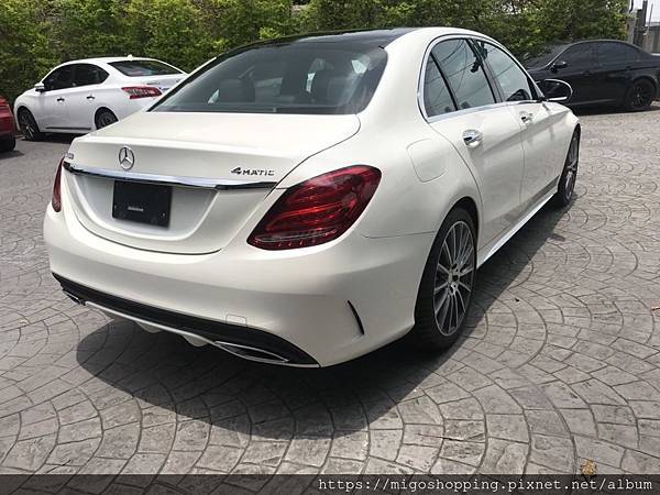 美規外匯車BENZ C400開箱，美規外匯車BENZ C400回台介紹。BENZ C400評價及規格配備，外匯車商推薦 LA 桃園車庫。