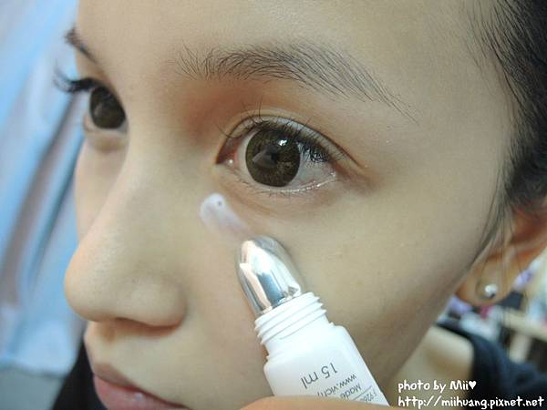 VICHY薇姿極光淨白精華