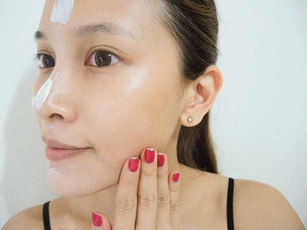 ZA 4D亮白UV防曬乳