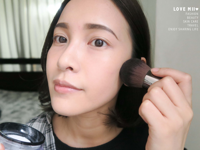 MAKE UP FOR EVER恒久亲肤双用水粉霜